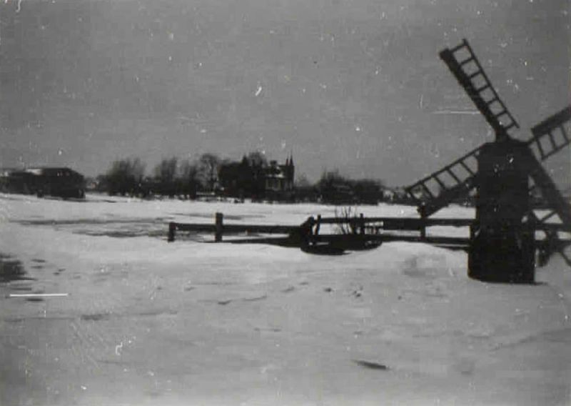 Molen aan de overkant van de Rijn